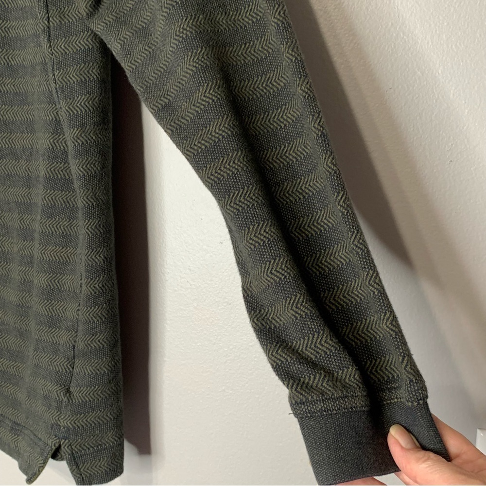 Cutter & Buck Navy and Olive long sleeve polo shirt. Size Lg - Picture 7 of 11
